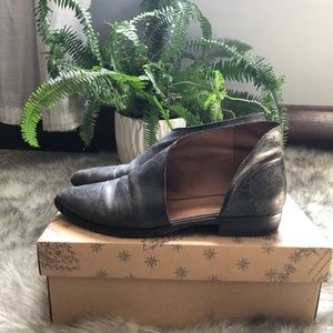 Free People Royale Flat